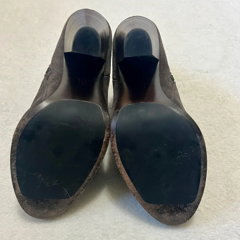 Frye Madeline Short Grey Suede Ankle Booties - Size 9.5
